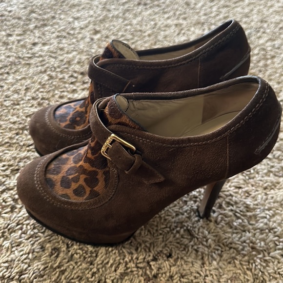 Suede Michael Kors Bootie - Picture 4 of 6